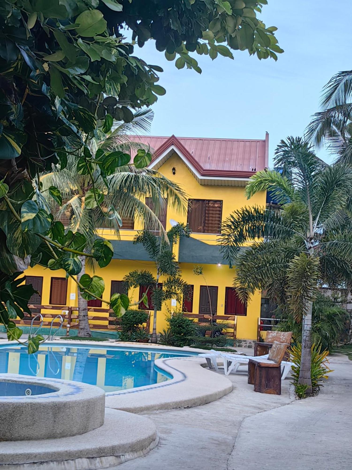 Lagnason's Place Oslob Exterior foto